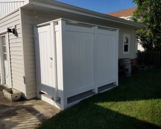 Large vinyl outdoor shower