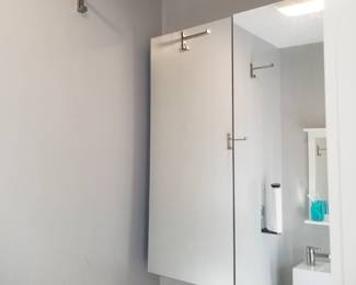 Mirrored medicine cabinet