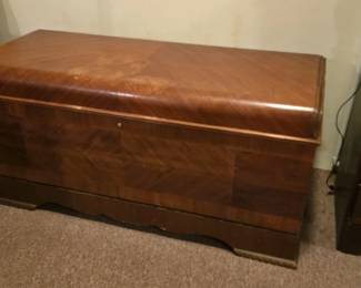 Lane Cedar Chest
