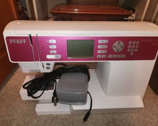 Pfaff sewing machine