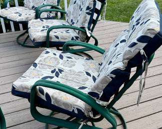 Vintage Patio set in Kelly Green Metal and Cushions with Matching Bar Cart