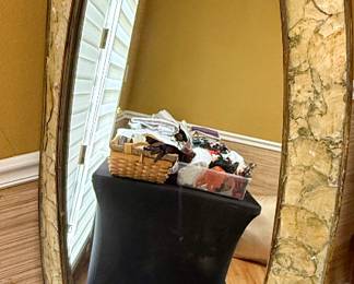 Unique Oval Mirror with Attached Stand is very cool.