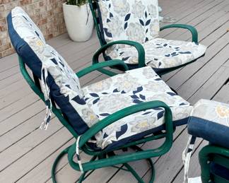 Vintage Patio set in Kelly Green Metal and Cushions with Matching Bar Cart