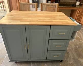New Kitchen Island