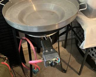 concave propane cooker
