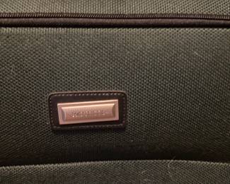 Protocol luggage set