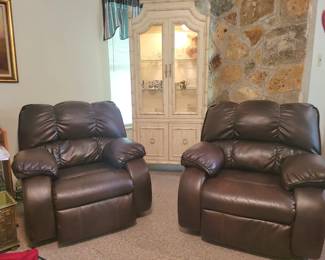Pair of electric recliners