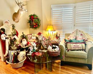LOVELY CHRISTMAS.