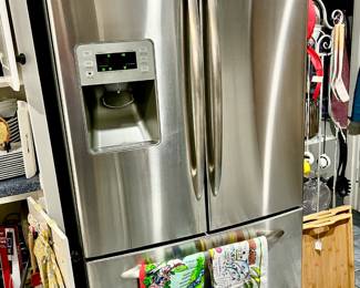 GE PROFILE FRENCH DRAWER REFRIGERATOR.
