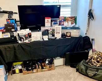 ELECTRONICS.