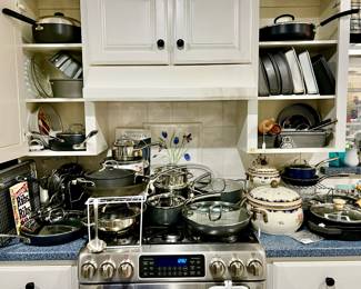 LOTS OF POTS AND PANS, BAKEWARE.