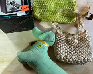 purses and accessories