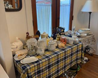 Beautiful kitchen service ware
