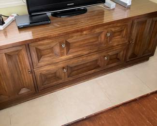 Tv low credenza