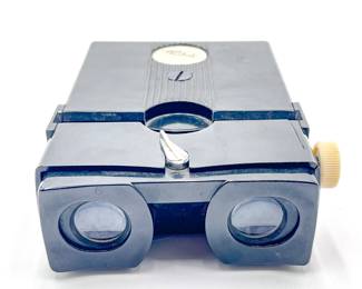 Stereo Realist ST-61 White Button Slide Viewer