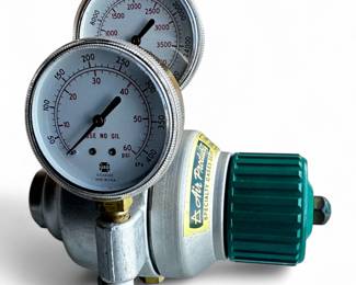 Air Products Specialty Gas Regulator w/ Gauges E12
