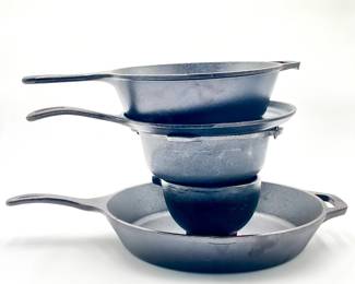 5 Cast Iron Items, Lodge & Wagner