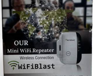 WiFiBlast Mini WiFi Repeater 300Mbps Range Extender
