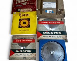 Lot Of Saw Blades & Circular Blades