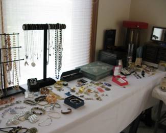 Vintage Jewelry