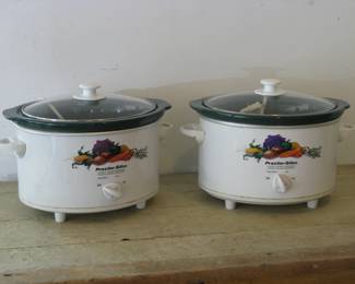 Crock Pots like new