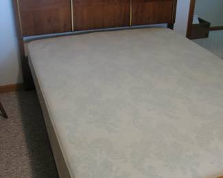 Full Size Bed