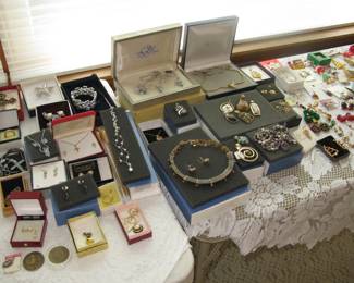 Vintage Jewelry