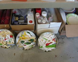 Disposal Table Ware