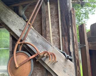 Antique wheel hoe