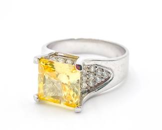 925 Sterling Silver CZ Ring with Yellow Center Stone Size 7