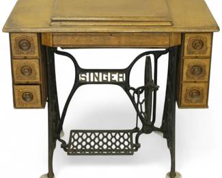 Singer 66 Red Eye Treadle Sewing Machine, Early 20th Century