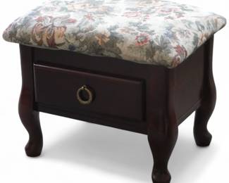 Thomas Pacconi Classics Cherry Wood Foot Stool
