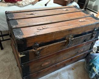Vintage Trunk