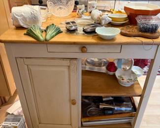 Wood Kitchen Island 