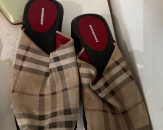 Burberry Shoes 