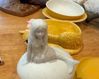 Porcelain Trinket Box 