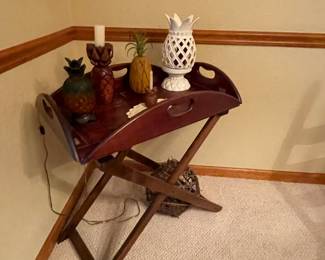 tea cart/butlers thingy