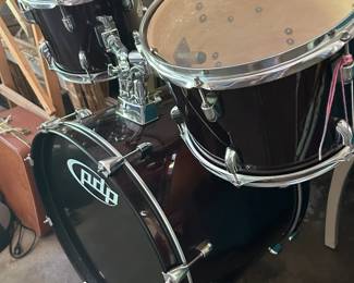 Full pdp Drum Set
