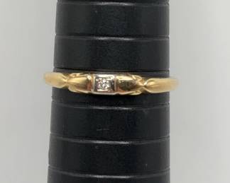 14K Yellow Gold And White Diamond Ring