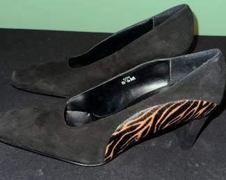 J. Renee Black Velvet Heels Size 8.5M