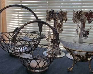 Metal Grapevine Motif Housewares