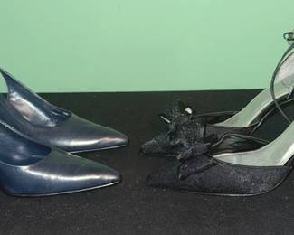2 Pairs of Size 7 1 2 Heels