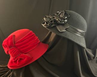 Red Black Womens Winter Hats