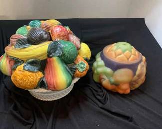 2 Hollow Fruit Basket Decor