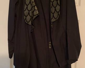 Smooth Womens Black Outfit