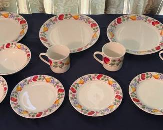 Gibson Dishes