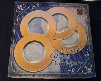 Set Of 4 Glass Chargers