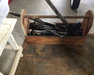 wood tool box with car jacks
