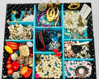 Mystery Lot: 1.5lbs of Exciting Costume Jewelry