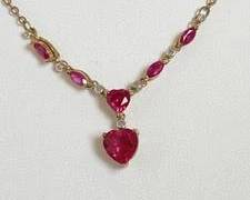 10K Gold with Heart Shaped Red Stones (Rubies?) & Diamond Accents Necklace - 17" (3.6 Grams)